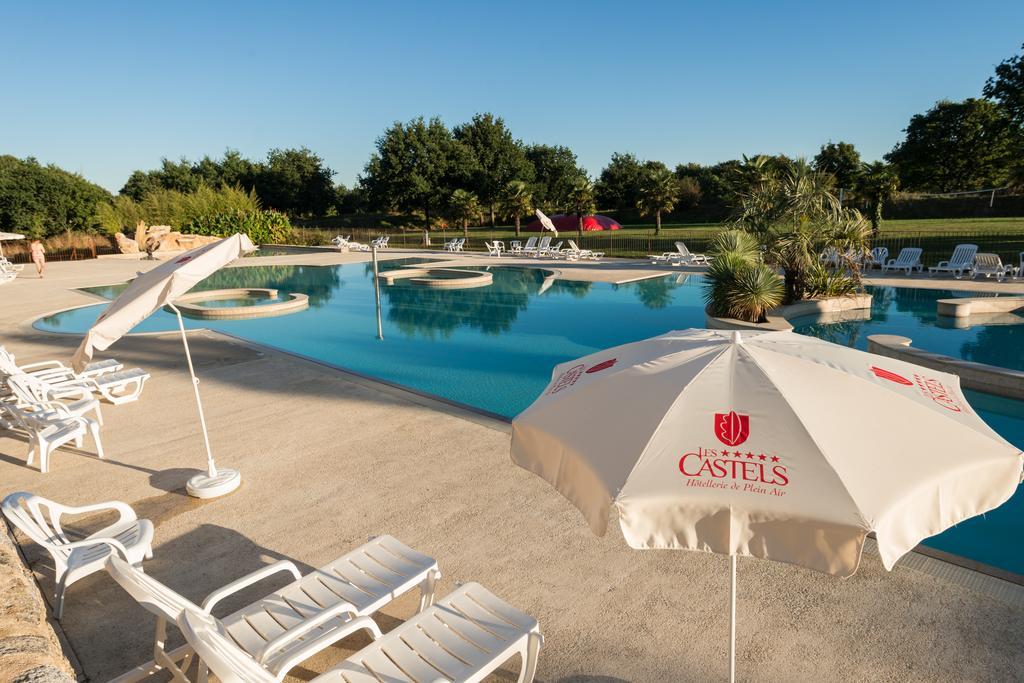 Hotel Domaine De L'Orangerie De Lanniron Quimper Esterno foto