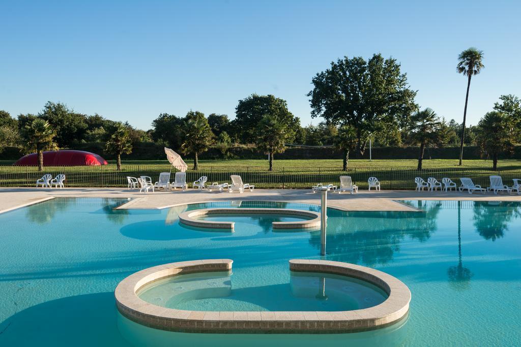 Hotel Domaine De L'Orangerie De Lanniron Quimper Esterno foto